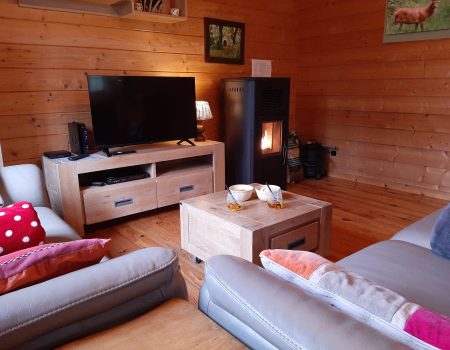 Chalet-le-refuge-durbuy-salon